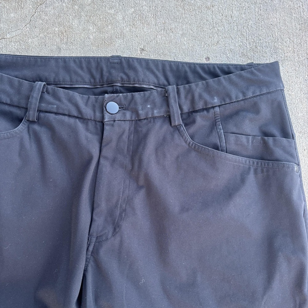 Lululemon Pants Mens 34x36 Black Slim Fit Microfiber Chino Travel Casual Pockets - Picture 4 of 12